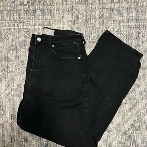 Everlane Curvy Way High Jean, Black